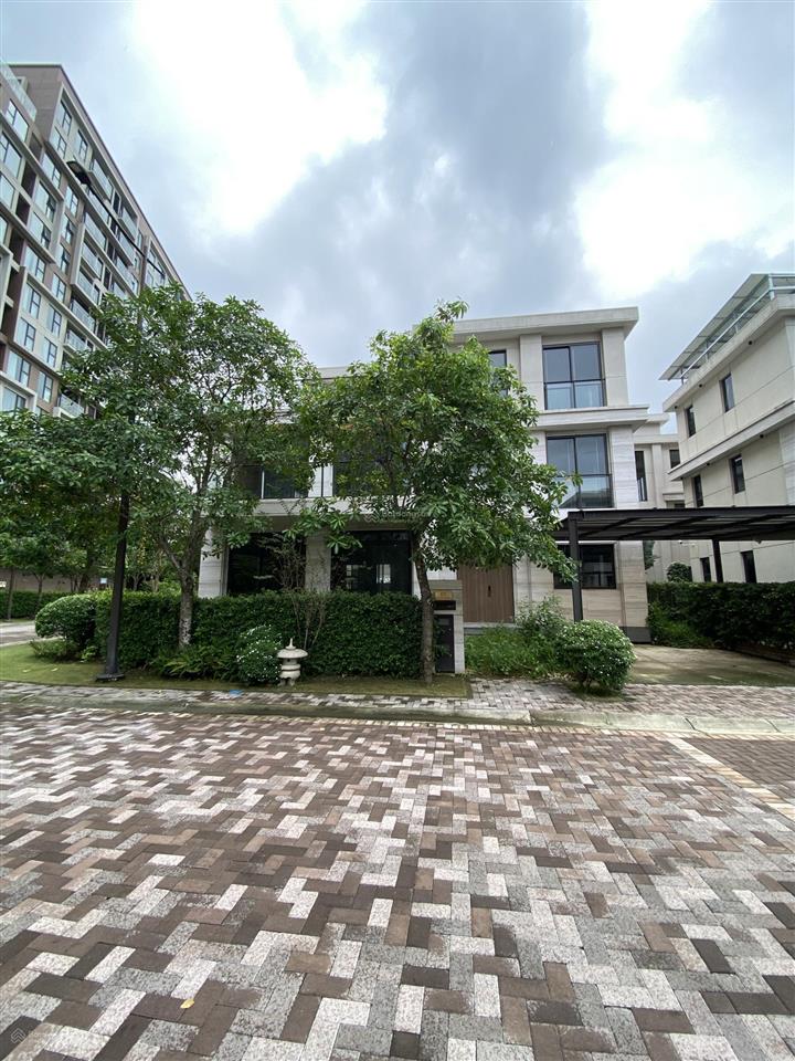 Bán biệt thự tại mizuki park, 42,5 tỷ, 350m2, giá ưu đãi