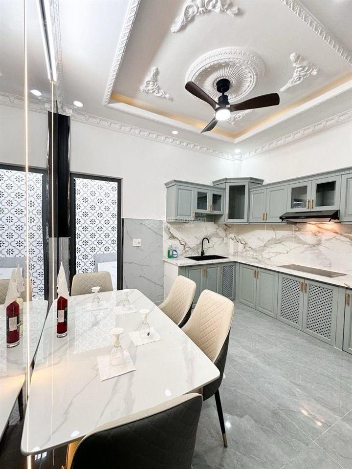Nhà mới 3, hẻm xe hơi huỳnh tấn phát, cách phú mỹ hưng chỉ 7 phút, hơn 5 tỷ