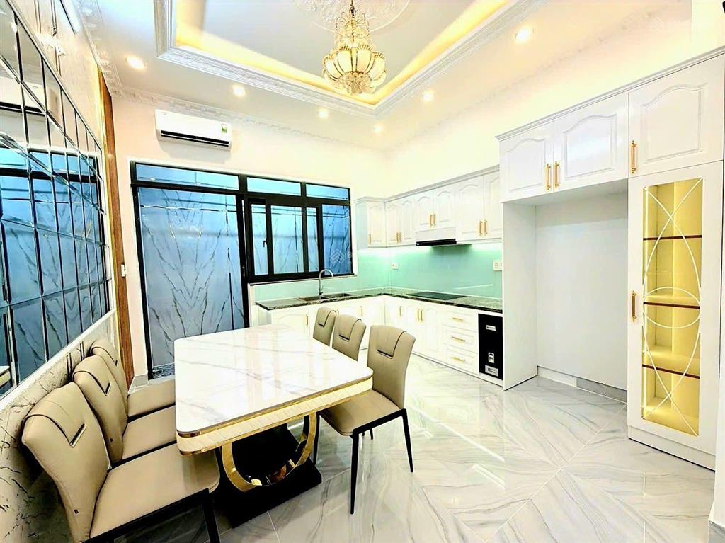 Nhà hẻm xe hơi huỳnh tấn phát, 3 tầng, 4x19m, chỉ hơn 7 tỷ