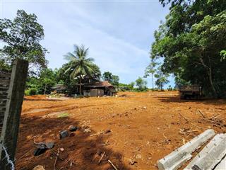 Chủ giảm sâu lấy tiền tiêu tết 1000m view hồ cực đẹp chỉ 920tr mua ngay kẻo lỡ lạc sơn hòa bình