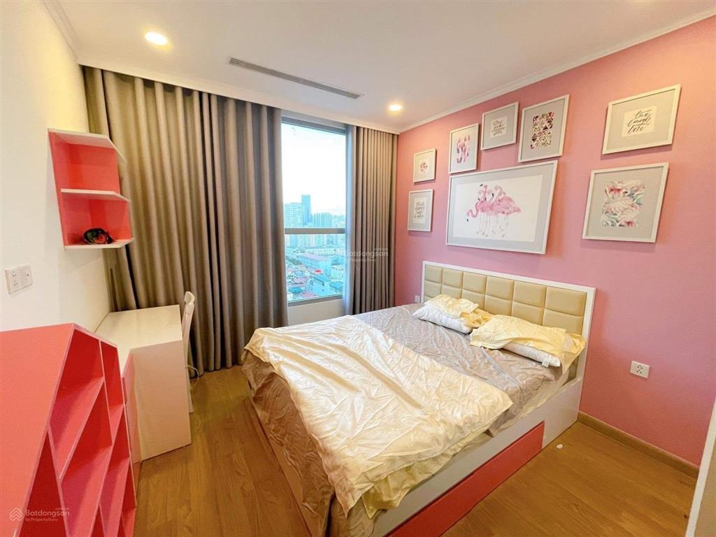 Giá sốcchính chủ bán gấp căn 2pn73m2 view pháo hoa,giá chuẩn6,2 tỷ(rẻ hơn thị trường 5001tỷ)