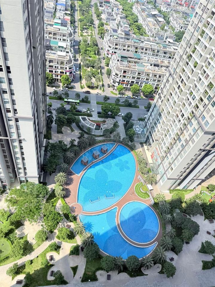 Giá sốcchính chủ bán gấp căn 2pn73m2 view pháo hoa,giá chuẩn6,2 tỷ(rẻ hơn thị trường 5001tỷ)