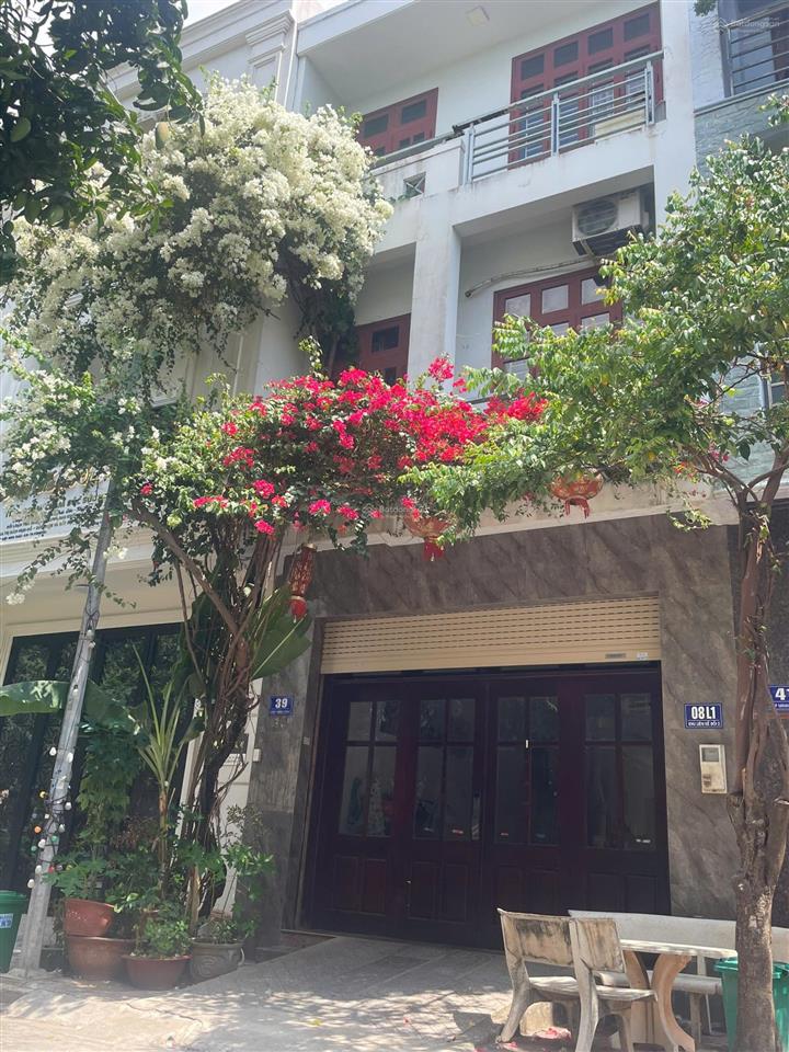 Bán nhà liên kế 7,2 tỷ hoàn thiện đẹp, 100m2 tại liên kế khu đồi 2, bình giã, vũng tàu