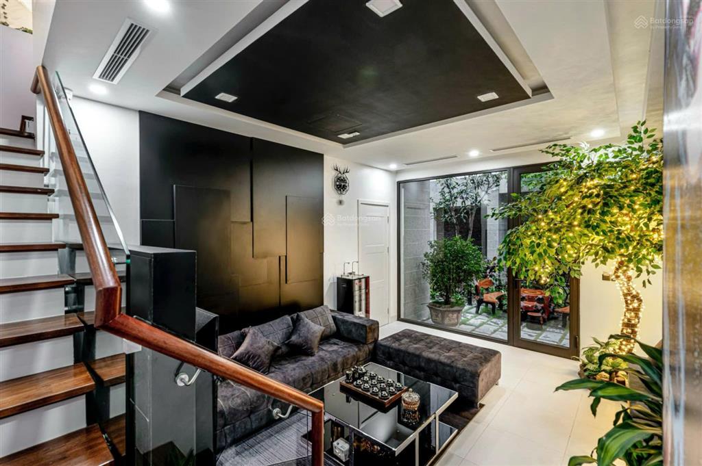 Bán "cỗ máy in tiền" sv7 night street  147m  doanh thu upto 300tr/tháng