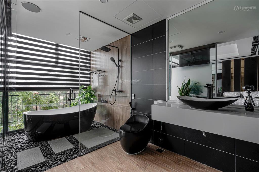 Bán "cỗ máy in tiền" sv7 night street  147m  doanh thu upto 300tr/tháng