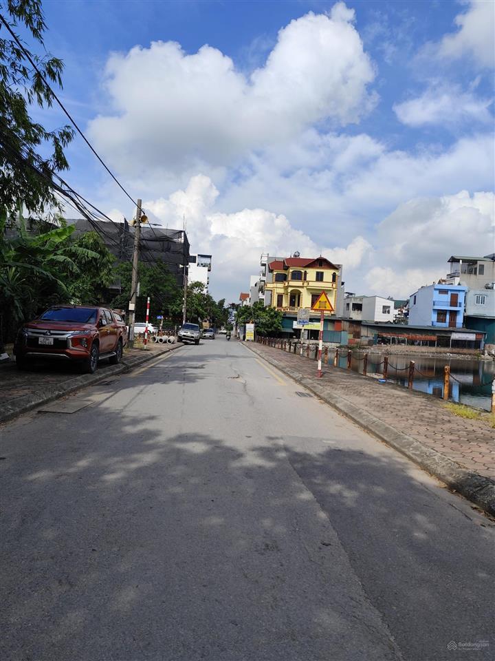 Bán nhà cự khối. 100m², mt 5m nhà 5 tầng thang máy, ôtô tránh kinh doanh giá 17,8 tỷ tl