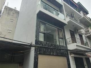 Bán nhà riêng tại đường nguyễn văn cừ, 20,6 tỷ vnd, 40 m2, 4pn, 5wc, 7 tầng