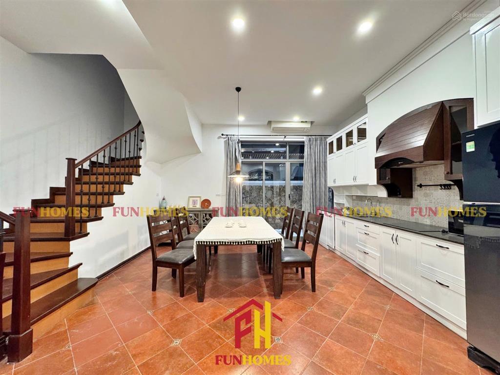 Cho thuê biệt thự liền kề vinhomes the harmony. giá chỉ 28 triệu/tháng