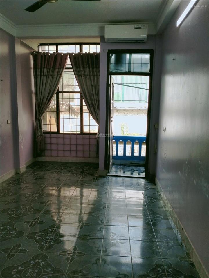 Cho thuê nhà riêng đẹp tại nhà 89, ngõ 342, hạ đình, 10 triệu, 30m2, miễn trung gian