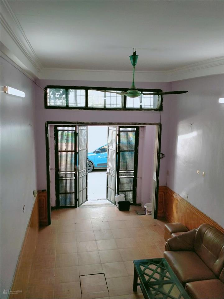 Cho thuê nhà riêng đẹp tại nhà 89, ngõ 342, hạ đình, 10 triệu, 30m2, miễn trung gian