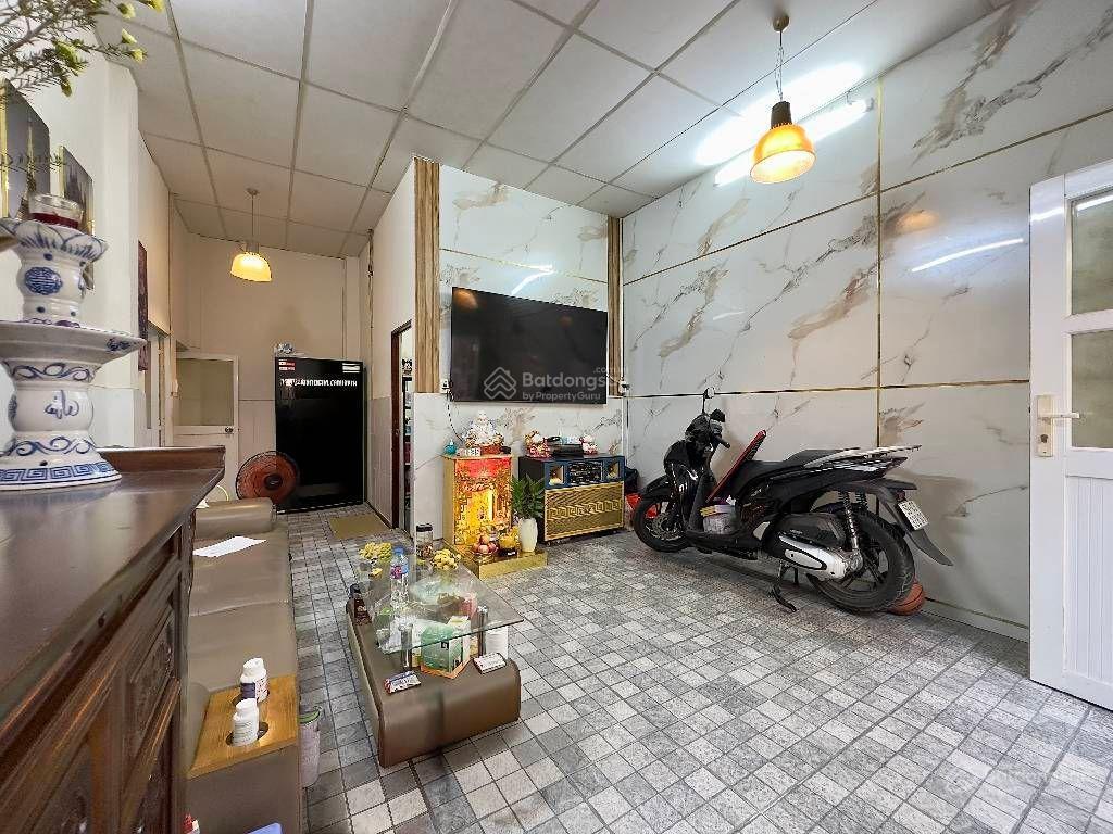 Bán nhà quận 4, nguyễn khoái, không quy hoạch, 67m2, ngang hiếm 5.3m, hơn 6 tỷ