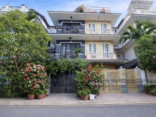 Mặt tiền cao lỗ  quận 8  nhà sân vườn 4 tầng  6x20m  18. x tỷ