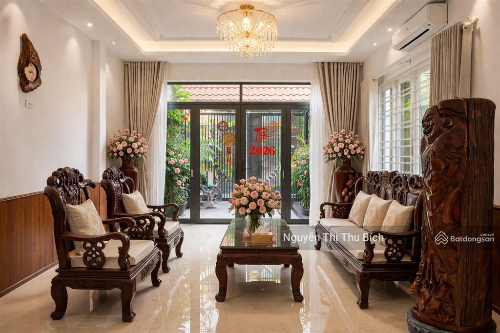 Mặt tiền cao lỗ  quận 8  nhà sân vườn 4 tầng  6x20m  18. x tỷ