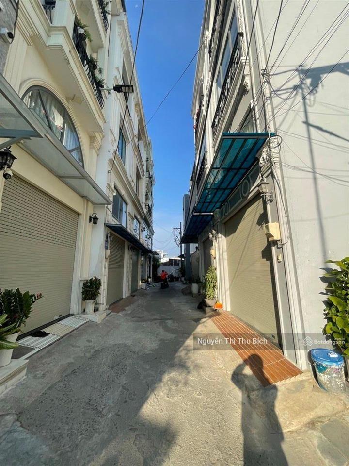 Bán nhà 4 tầng, hxh hoàng quốc việt, quận 7, 60m2, ngang 4.5m, hơn 7 tỷ