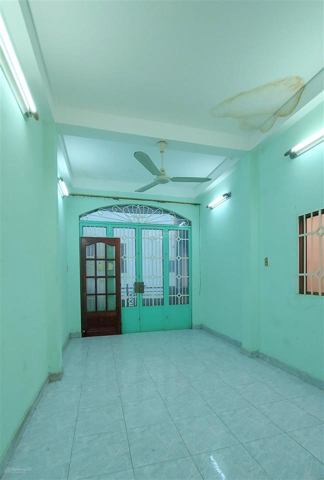 Chính chủ gửi bán nhà 3 tầng  70m2  hxh dạ nam  p. chánh hưng q8  không qh, 6.59 tỷ