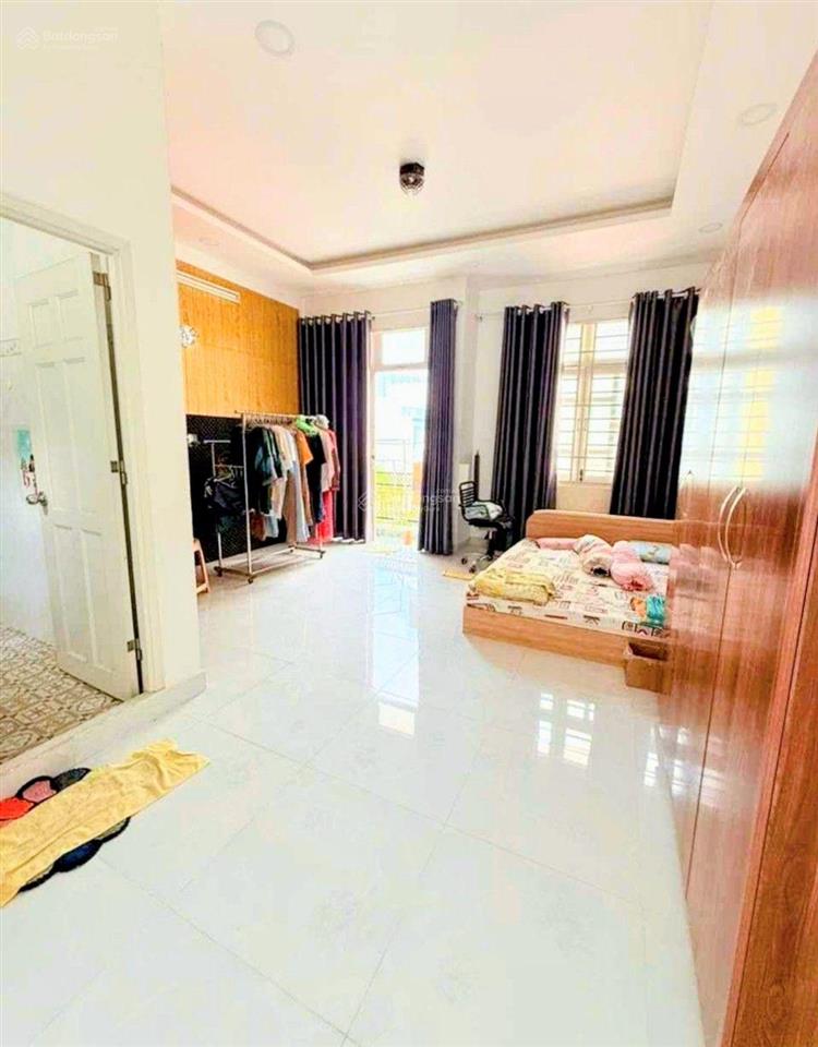 Chính chủ gửi bán nhà quận 7, kdc him lam, ngay cầu nguyễn khoái, ngang lớn 5m, 6.2 tỷ