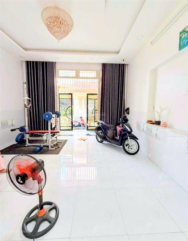 Chính chủ gửi bán nhà quận 7, kdc him lam, ngay cầu nguyễn khoái, ngang lớn 5m, 6.2 tỷ