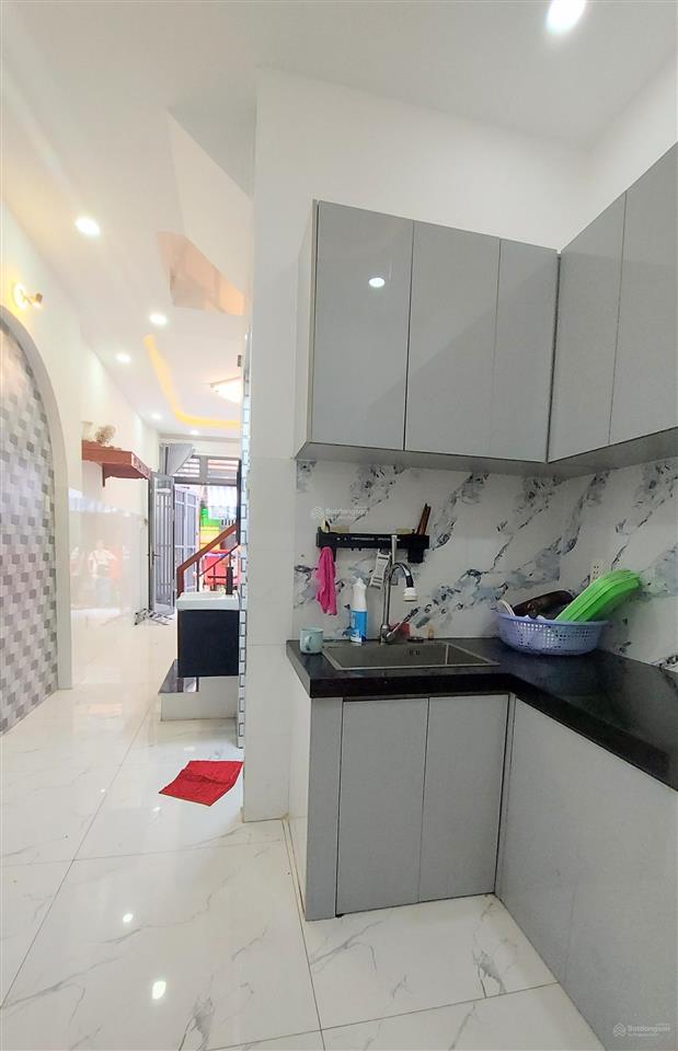 Chính chủ gửi bán nhà hxh âu dương lân, quận 8, 4 tầng, 6.5 tỷ
