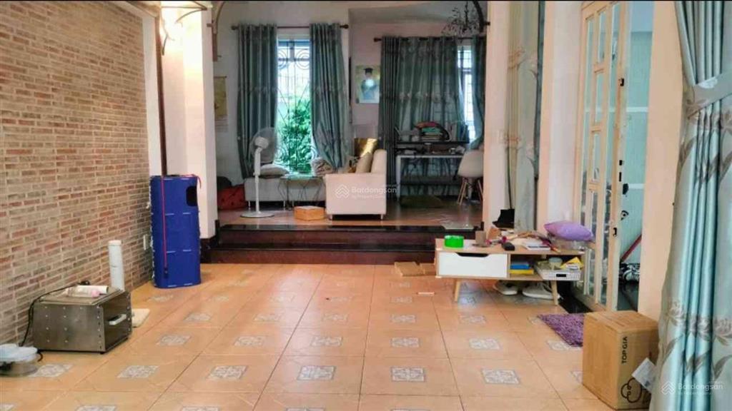 Mặt tiền đường nhựa 8m, dạ nam, quận 8, ngang lớn 12m, dtcn 195m2, 28 tỷ