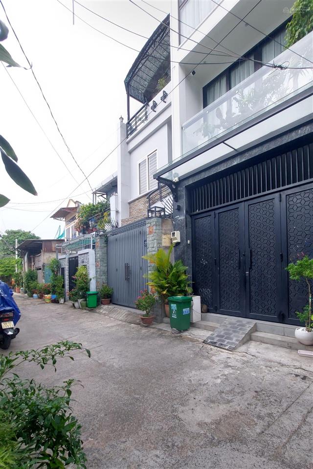 Hxh bế văn cấm, p. tân hưng, quận 7, 5pn, ngang 4m, hơn 6 tỷ