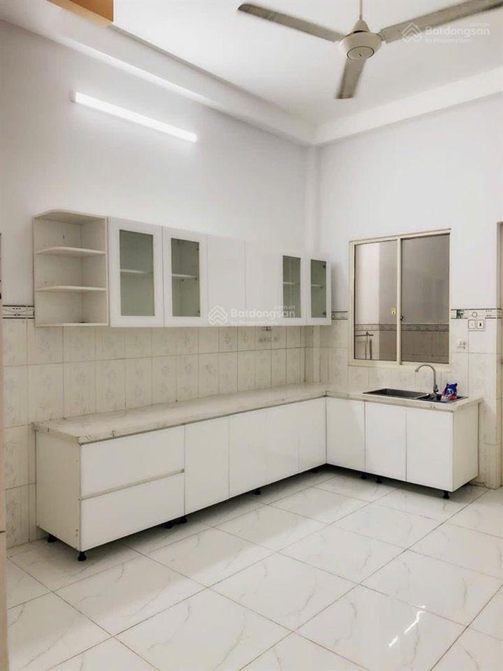 Nhà 4 tầng mặt tiền đường số, khu vip sau chung cư ecogreen quận 7  ngang 5m  18.x tỷ
