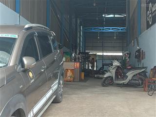 Mtkd ngay cầu bình tiên  nhà cấp 4  dtcn 78m2  ngang bề thế 5.7m  hơn 4 tỷ