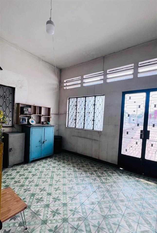 Mtkd gần trường đh tài chính marketing, cn 242m2 full thổ, view sông mát mẻ, dòng tiền tốt