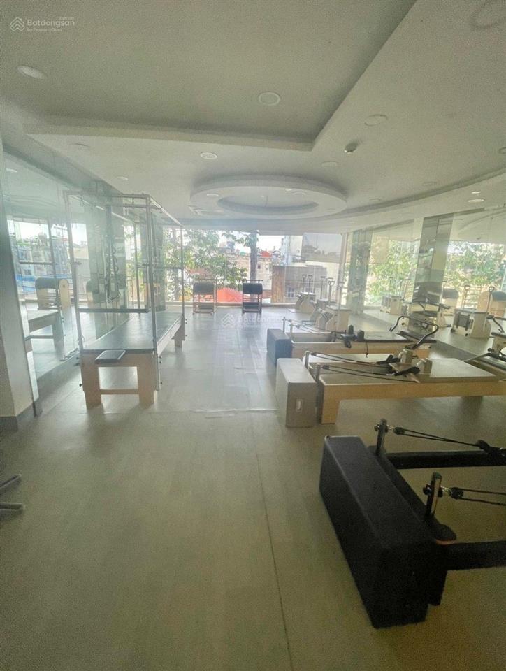 Gấp  mtkd nguyễn chí thanh gần nguyễn tri phương, p. an đông, 5 tầng, ngang lớn 7m, dòng tiền 2 tỷ