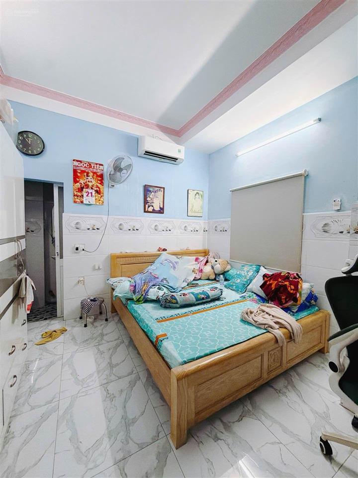 Bán nhà hxh âu dương lân, p. chánh hưng, 4 tầng btct, kqh, ngang 4.7m, gần aeon mall cao lỗ