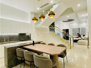 Cho thuê nhà phố cityland park hill full nội thất như hình 5x20 1 hầm 4 lầu giá 50triệu