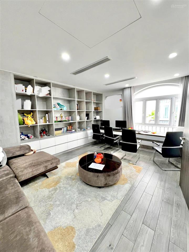 Siêu hiếm!!95tỷ sở hữu căn biệt thự view sông có thang máy full nội thất cao cấp 30tỷ,pháp lí chuẩn