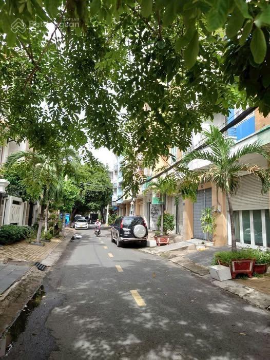 Bán nhà 4 tầng, 60m2(4x15), 4pn, đường nội bộ 10m kdc bông sao, phường bình đông quận 8. giá 9 tỷ