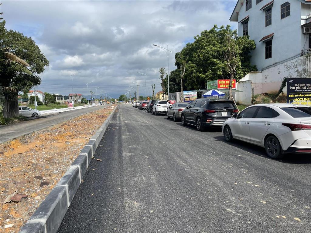 Bán lô đất vàng quảng trường vạn xuân  phổ yên