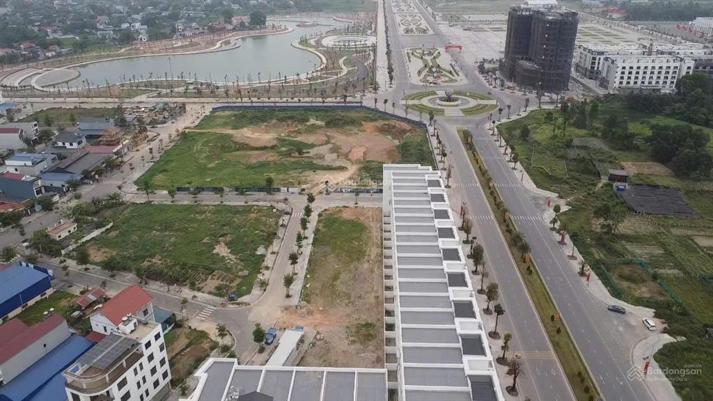 Chính chủ bán lô đất quảng trường vạn xuân  phổ yên