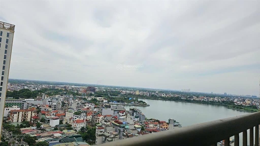 Rẻ nhất d'. el dorado tây hồ 4.4 tỷ, sổ đỏ cất két, full đồ sẵn khách thuê, tầng cao