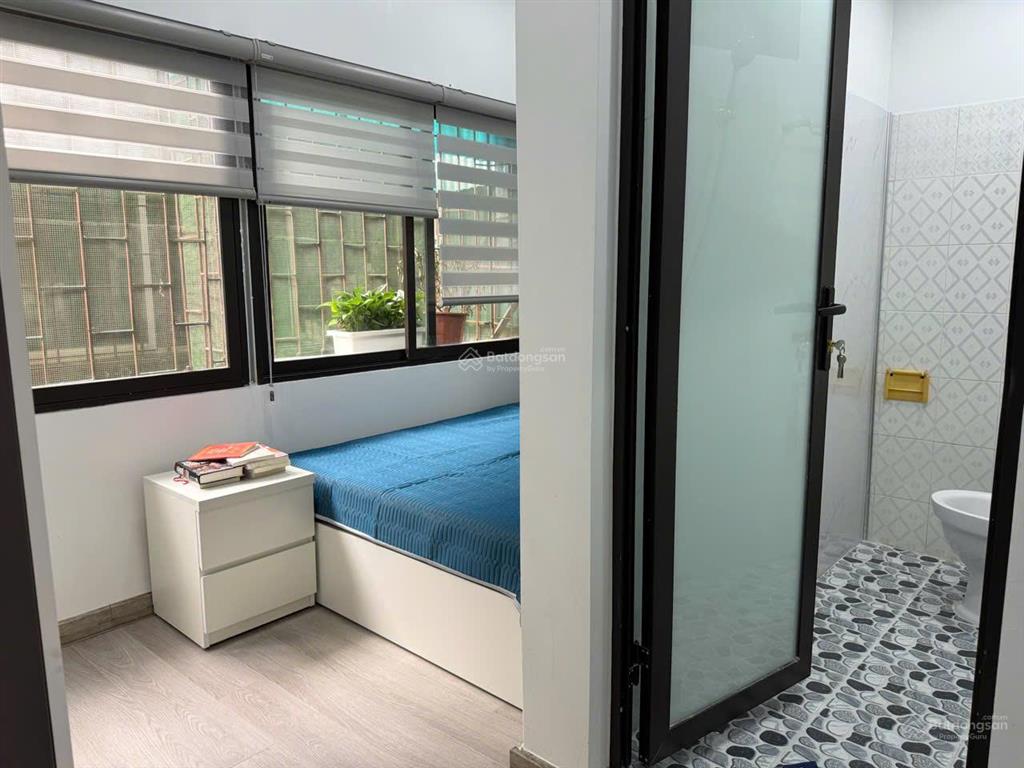 Bán căn tt cầu giấy 3pn, 2wc, dt sử dụng 80m2, giá chỉ 4.9 tỷ