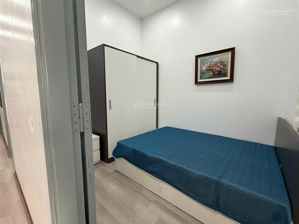 Bán căn tt cầu giấy 3pn, 2wc, dt sử dụng 80m2, giá chỉ 4.9 tỷ