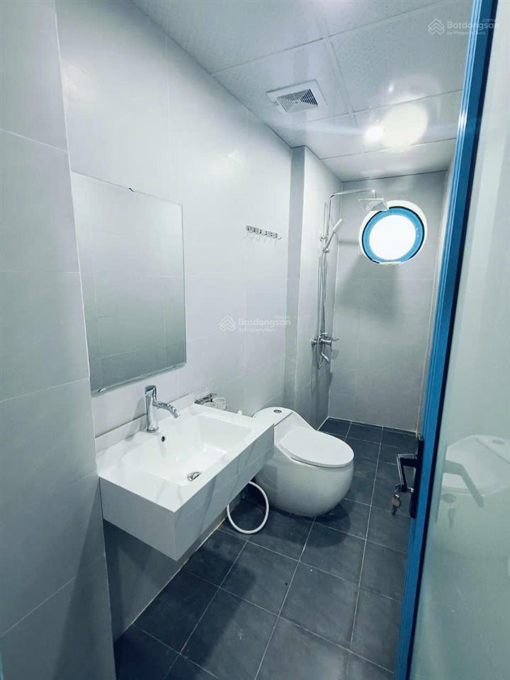 Bán nhà hưng đạo, ngay cầu tân phú mới, ô tô đỗ cửa 45m2x4t, giá chỉ 3.99 tỷ