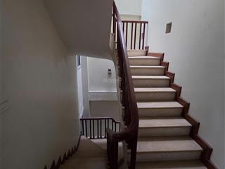 Nhà liền kề 2 mặt tiền đường to