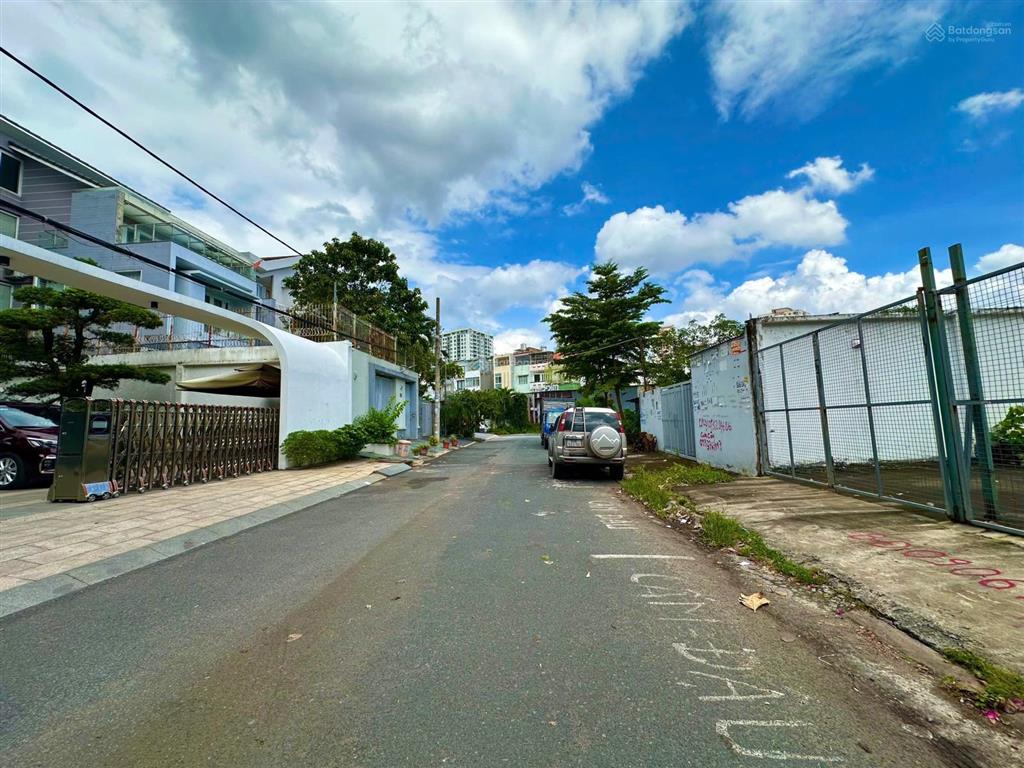 Bán đất xây cao tầng gần trần não