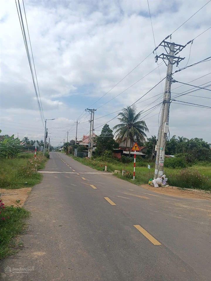 Bán đất tại xã ninh an, khánh hòa, giá tốt 700 triệu, 244m2 full thổ cư, đường ô tô 8m