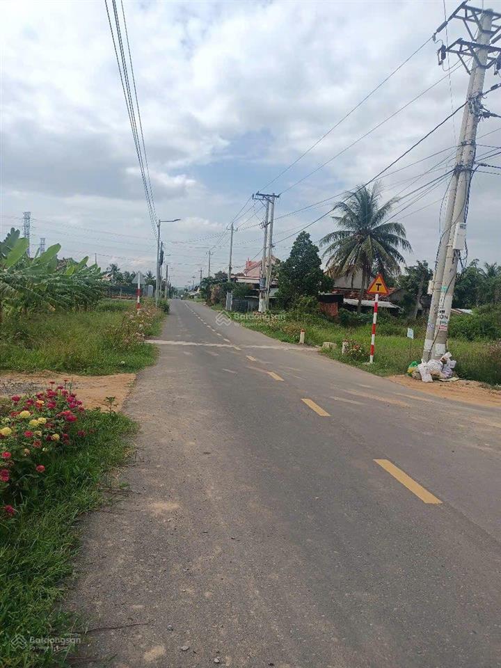 Bán đất tại xã ninh an, khánh hòa, giá tốt 700 triệu, 244m2 full thổ cư, đường ô tô 8m