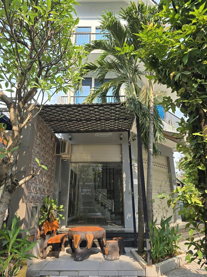 Cho thuê căn góc 2 mặt tiền 30m đường 52 an phú, 3 lầu, chỉ 46tr/tháng,  0947 630 ***