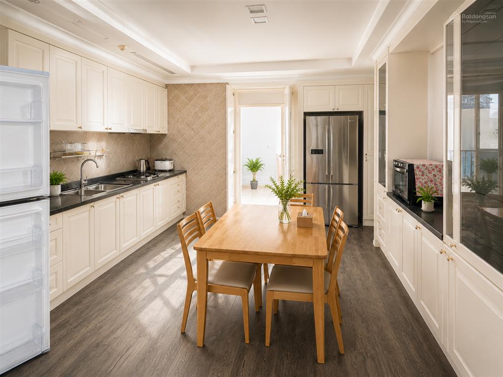 Cho thuê căn hộ imperia an phú, 3pn, 2wc, 131m2, full nội thất, free chỗ để xe, chỉ 29tr/tháng