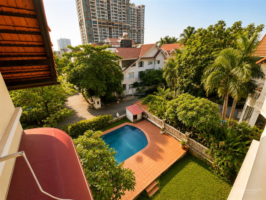 Cho thuê villa thảo điền 1000m2, 7pn 8wc hồ bơi sân vườn, máy lạnh, gara, chỉ 5000$,  0947 630 ***