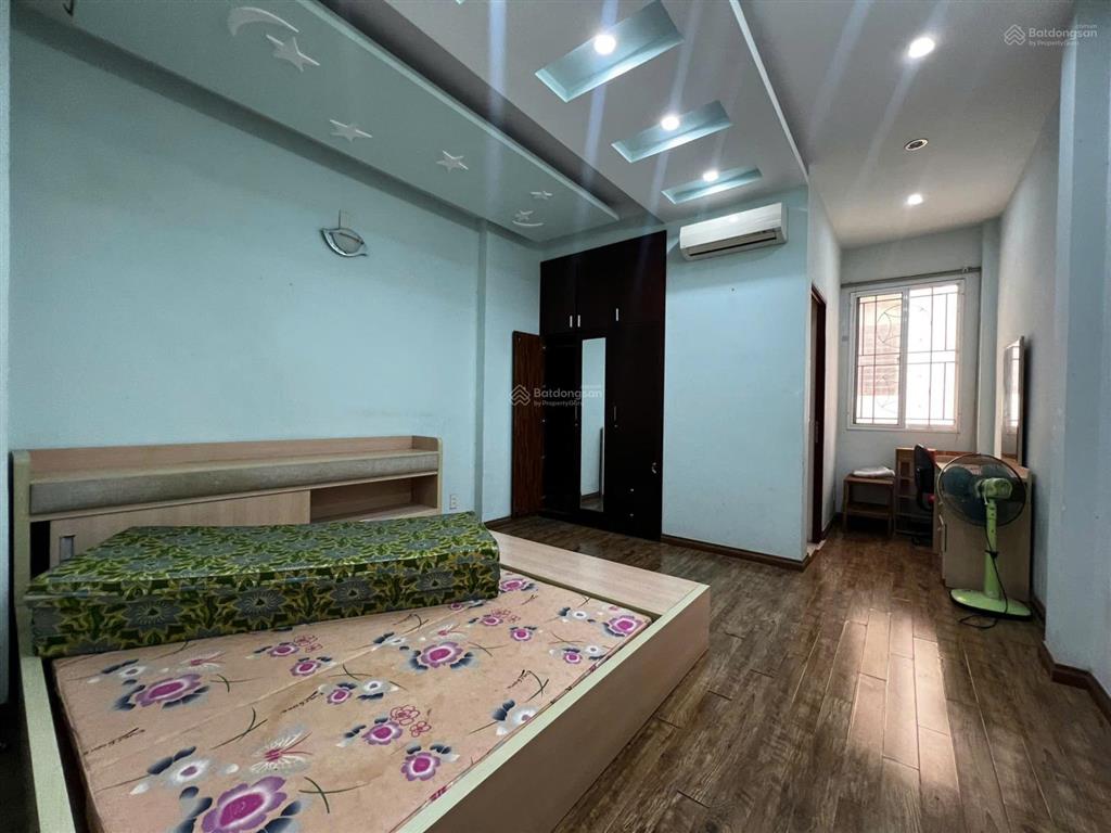 Cho thuê nhà nguyên căn an phú q2, dtsd 300m2, 2 ban công, 4 lầu, giá chỉ 32tr/ tháng