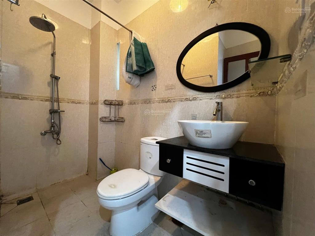 Cho thuê nhà nguyên căn an phú q2, dtsd 300m2, 2 ban công, 4 lầu, giá chỉ 32tr/ tháng