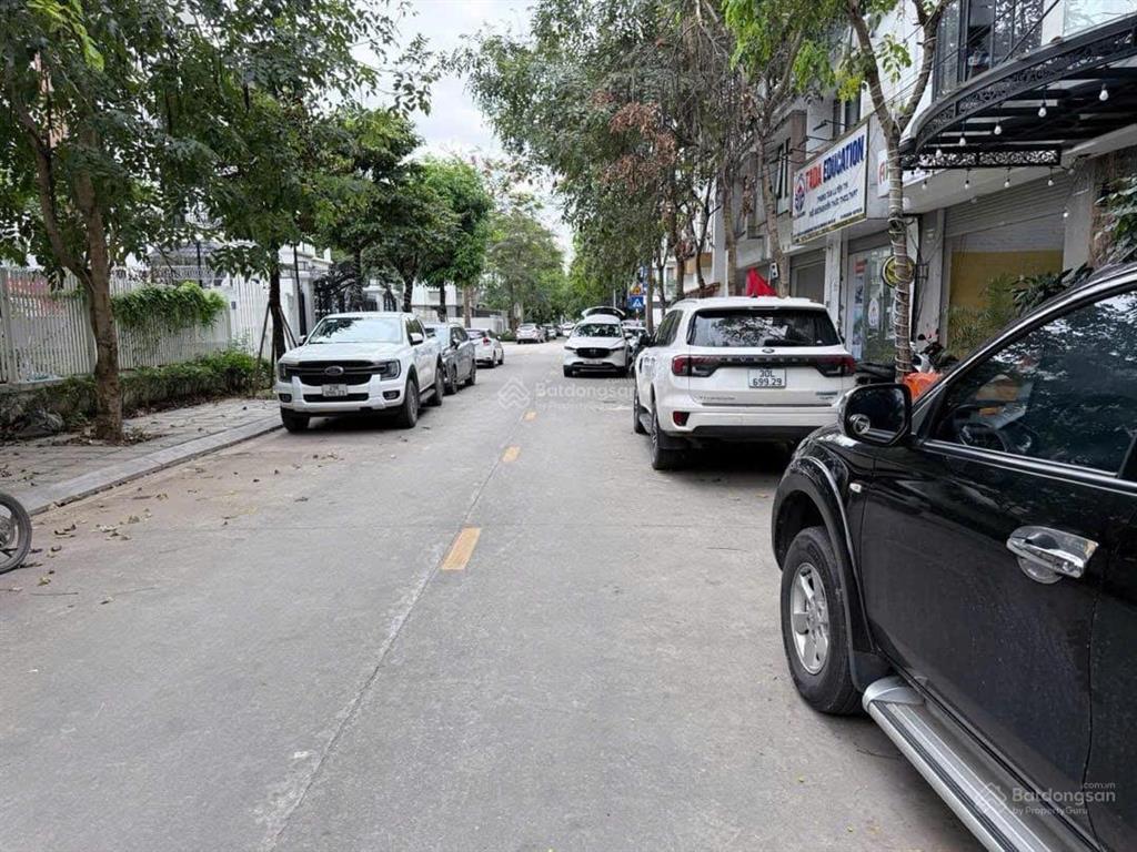Siêu phẩm biệt thự lô góc geleximco lê trọng tấn  189m²  giá tốt hiếm có