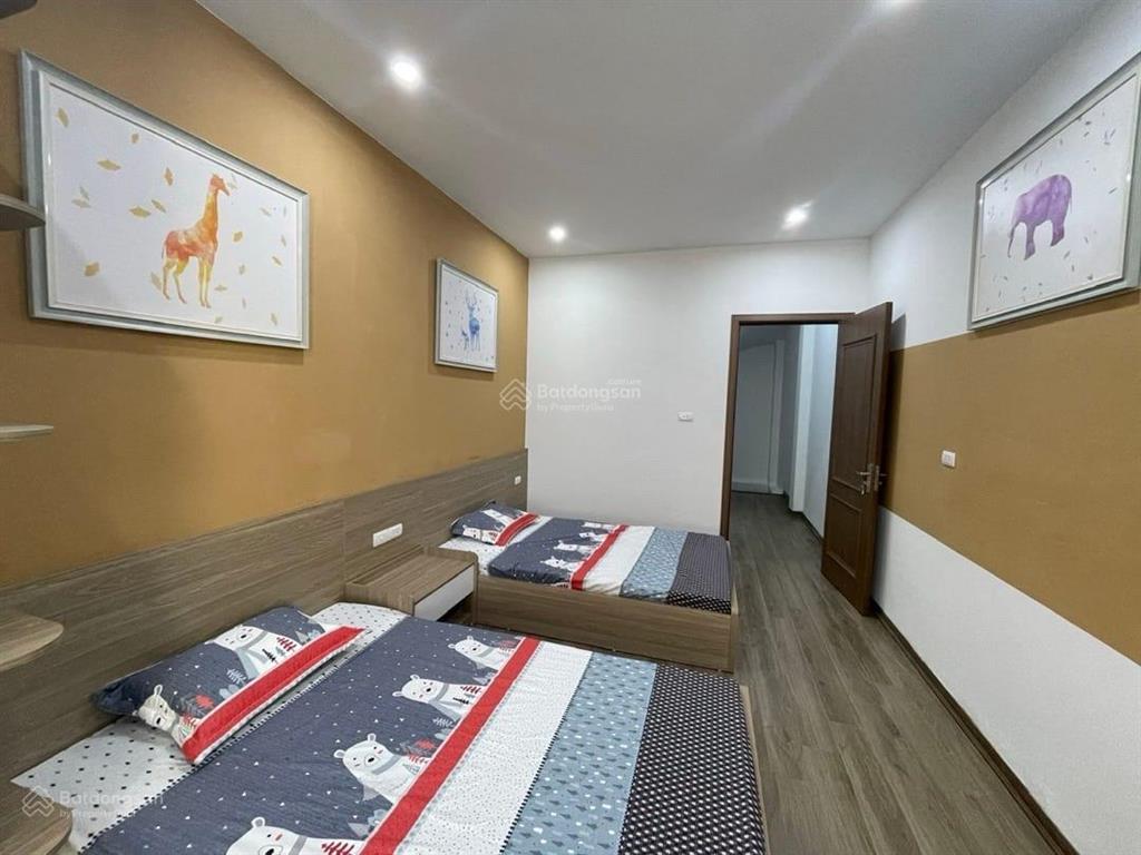 Nhà đẹp ở ngay | 40m x 5 tầng | full nội thất | giá 9.2 tỷ | phan đình giót, la khê, hà đông
