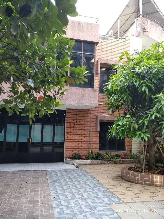 Bán đất út tịch  600m2  130 tỷ  khu vvip tân bình, đang cho thuê dòng tiền ổn định